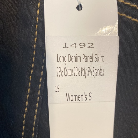 NWT Denim Maxi Skirt (straight) - Picture 7 of 7